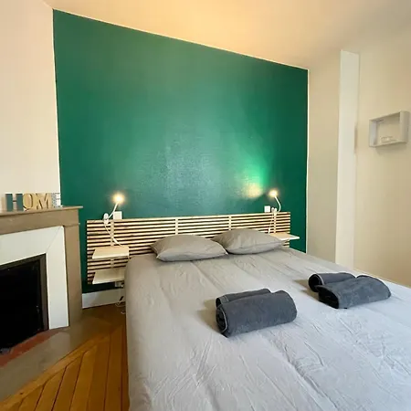 - Chez Sebastien Апартаменты Фонтенбло